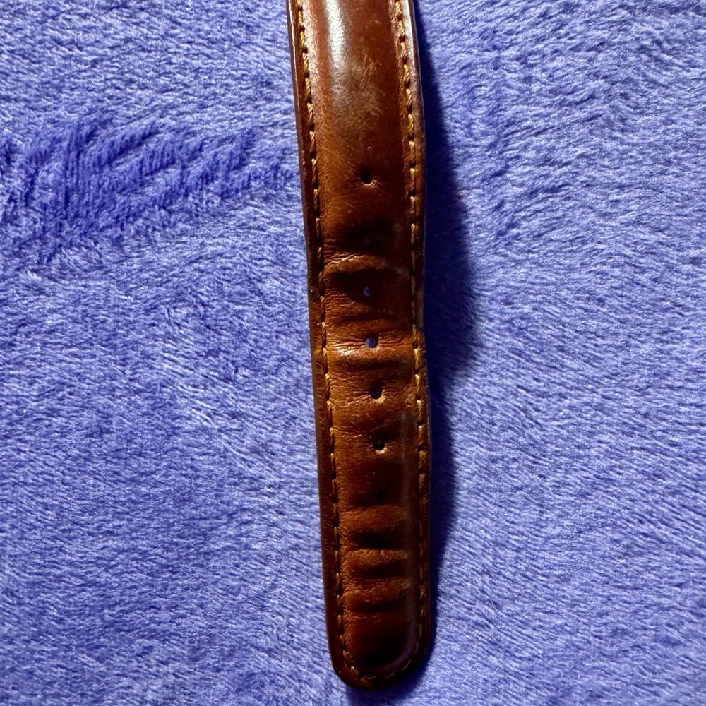 1990 Disney’s Winnie the Pooh Watch with Original Brown Leather Strap